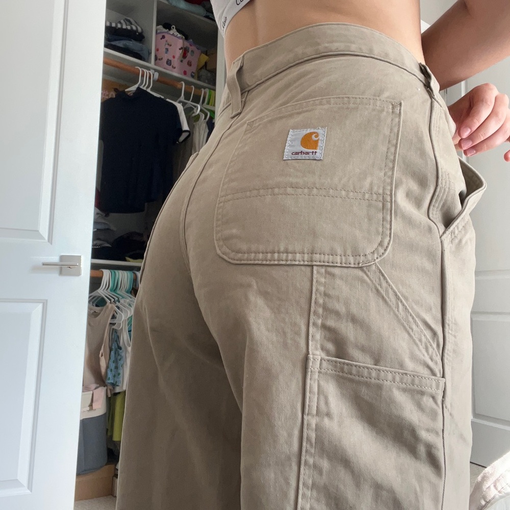 Carhartt Women short hiking relaxed Fit 4 pocket sz 29 beige